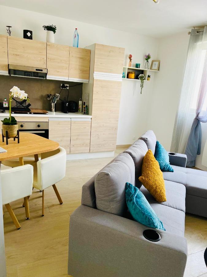 Maisonnette Independante Au Calme 维泰勒 外观 照片